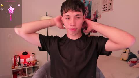 Angel   help me with 100 thumbs up online show from September 2025 10:04:01 PM