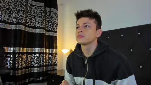 Angel Cuervo online show from January 2025 12:41:01 PM