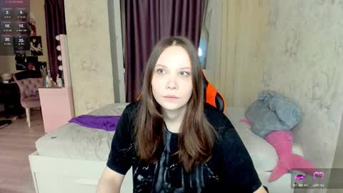 Fallen Angel online show from October 2025 12:12:02 AM