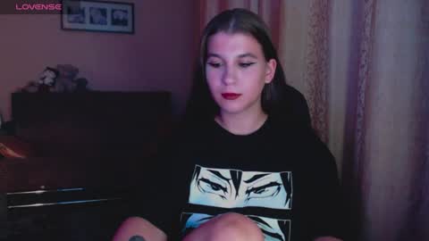Snapshot of angel_gelya chatting on June 2026 07:27:01 PM Angel online show from June 2026 07:27:01 PM