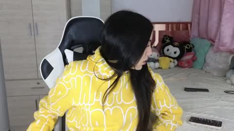 angeline online show from December 2024 03:15:01 AM