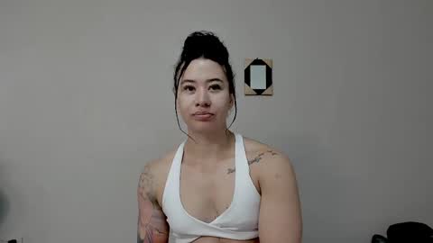 Angel online show from October 2025 01:35:02 PM