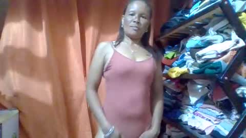 Snapshot of angel_mayah chatting on March 2026 03:39:01 PM Angel Mayah online show from March 2026 03:39:01 PM