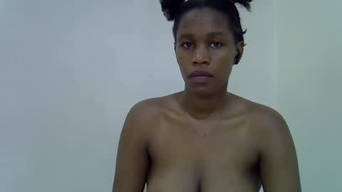 angel_mia5 online show from November 2025 09:21:01 AM