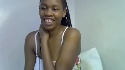 angel_mia5 online show from December 2025 07:29:02 PM
