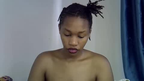 angel_mia5 online show from May 2026 11:49:01 AM