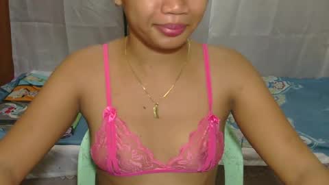 Snapshot of angel_morena chatting on July 2026 02:05:17 AM angel_morena online show from July 2026 02:05:17 AM