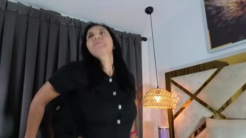 Nicolle  online show from July 2026 11:29:02 AM
