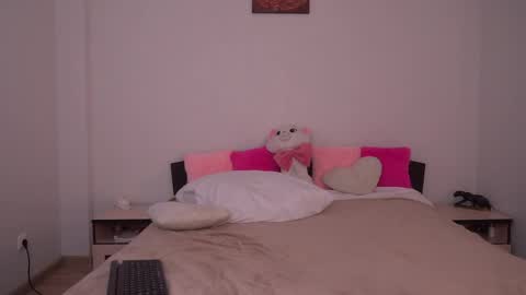 angel_quincy online show from April 2026 05:03:02 AM