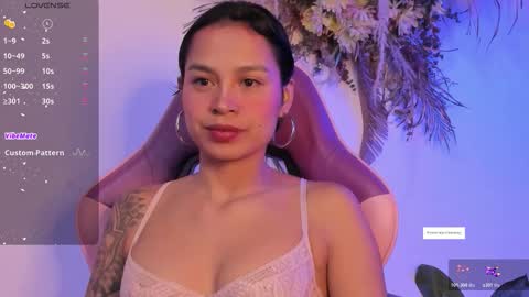 Snapshot of angel_smile18 chatting on November 2025 05:53:01 PM angel online show from November 2025 05:53:01 PM