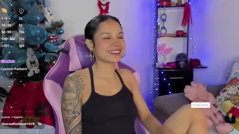 Snapshot of angel_smile18 chatting on November 2025 11:38:01 PM angel online show from November 2025 11:38:01 PM