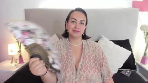 Snapshot of angel_velvet_ chatting on April 2026 10:29:02 PM angel_velvet_ online show from April 2026 10:29:02 PM