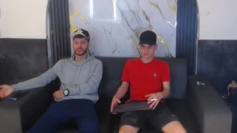 Snapshot of angel_villareal_ chatting on March 2026 05:45:02 AM angel_villareal_ online show from March 2026 05:45:02 AM