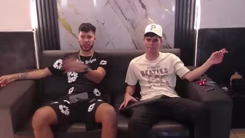 Snapshot of angel_villareal_ chatting on March 2026 04:29:01 AM angel_villareal_ online show from March 2026 04:29:01 AM