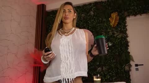 Anysia online show from January 2026 05:24:01 AM