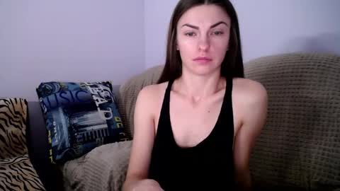 Snapshot of angel_zoe77 chatting on December 2024 01:41:01 PM Zoe online show from December 2024 01:41:01 PM