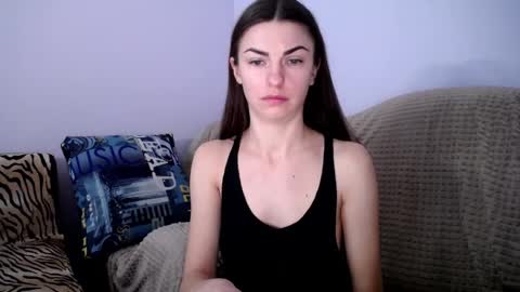 Snapshot of angel_zoe77 chatting on January 2025 08:18:02 AM Zoe online show from January 2025 08:18:02 AM