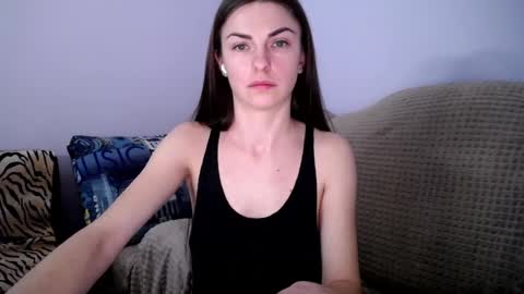 Snapshot of angel_zoe77 chatting on February 2025 03:14:02 PM Zoe online show from February 2025 03:14:02 PM