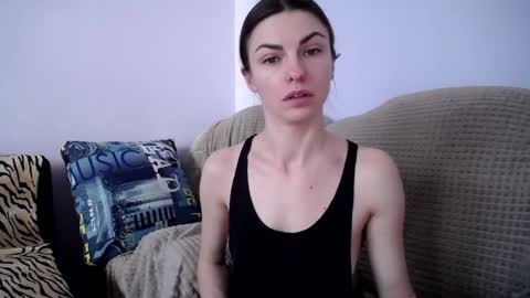 Snapshot of angel_zoe77 chatting on February 2025 12:16:01 PM Zoe online show from February 2025 12:16:01 PM