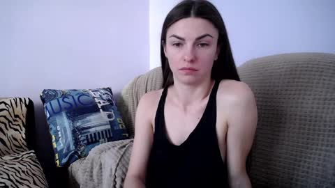 Snapshot of angel_zoe77 chatting on February 2025 12:34:02 PM Zoe online show from February 2025 12:34:02 PM