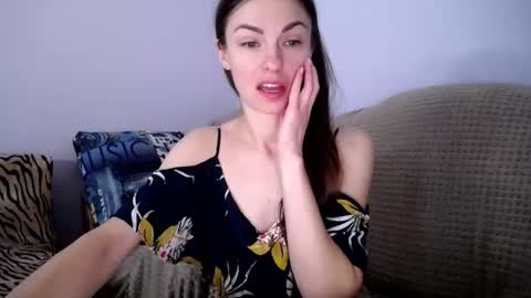 Snapshot of angel_zoe77 chatting on September 2025 08:08:01 AM Zoe online show from September 2025 08:08:01 AM