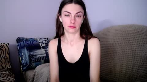 Snapshot of angel_zoe77 chatting on November 2025 12:05:01 PM Zoe online show from November 2025 12:05:01 PM