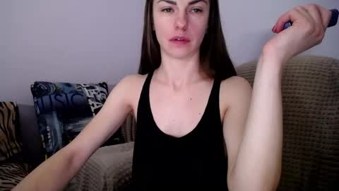 Snapshot of angel_zoe77 chatting on November 2025 01:29:02 PM Zoe online show from November 2025 01:29:02 PM