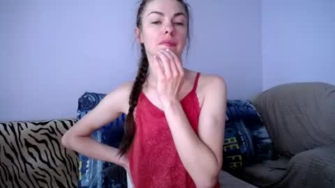 Snapshot of angel_zoe77 chatting on July 2026 10:43:02 AM Zoe online show from July 2026 10:43:02 AM