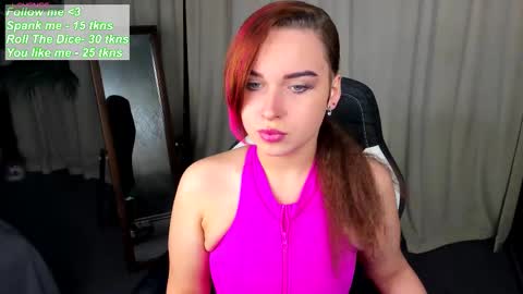 angela_coy online show from October 2025 08:00:02 PM