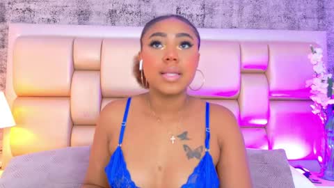 Snapshot of angela_robert chatting on March 2026 09:38:02 PM Angela Roberts online show from March 2026 09:38:02 PM