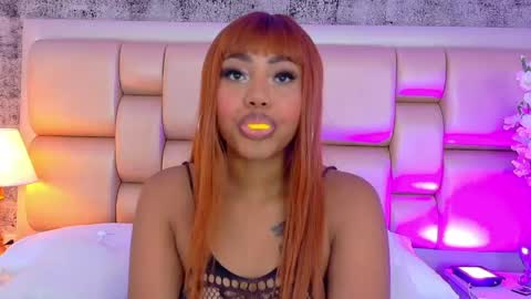 Snapshot of angela_robert chatting on April 2026 09:17:01 PM Angela Roberts online show from April 2026 09:17:01 PM