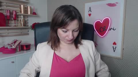 Angela online show from February 2026 06:41:02 AM