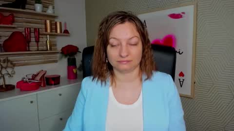 Snapshot of angela_samt chatting on April 2026 05:32:01 AM Angela online show from April 2026 05:32:01 AM