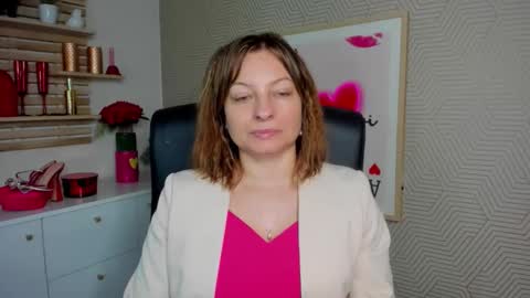 Snapshot of angela_samt chatting on April 2026 05:47:01 AM Angela online show from April 2026 05:47:01 AM