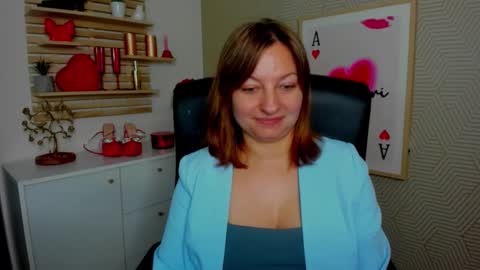 Snapshot of angela_samt chatting on May 2026 06:08:01 AM Angela online show from May 2026 06:08:01 AM