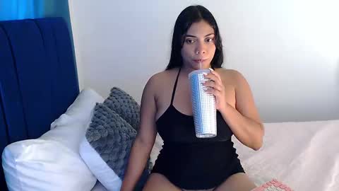 Angela online show from March 2025 01:37:01 PM