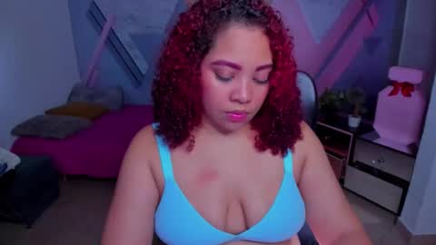 Angela online show from November 2025 03:26:02 AM