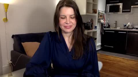 Angela online show from January 2025 11:34:01 PM