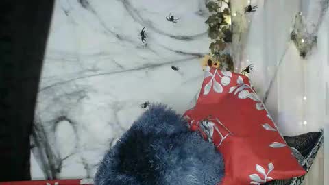 ANGELA online show from October 2025 05:18:01 AM