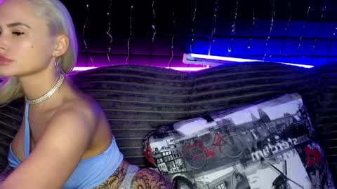 AngelaLaCherry online show from April 2026 08:59:01 AM