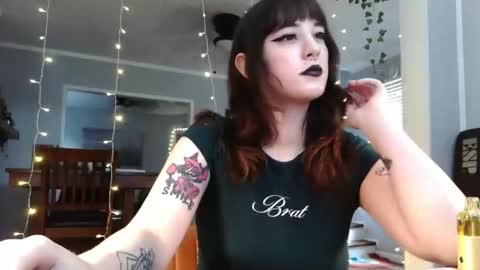 Snapshot of angelalice555 chatting on May 2026 10:40:02 PM angelalice555 online show from May 2026 10:40:02 PM
