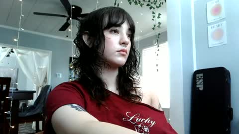angelalice555 online show from June 2026 06:18:02 PM