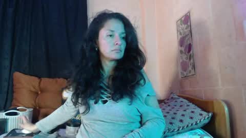 Angela online show from May 2026 05:45:01 AM