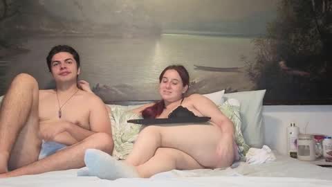 Snapshot of angelamax1 chatting on March 2026 10:25:02 PM Max y Angela independent model online show from March 2026 10:25:02 PM