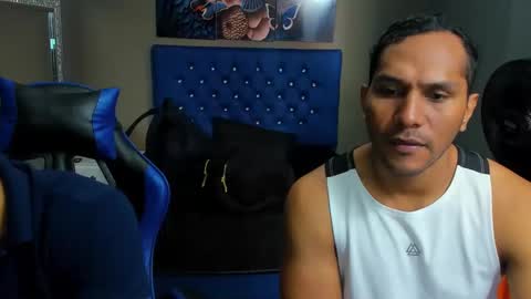 Snapshot of angelandchris chatting on September 2025 12:18:01 PM Angel And Cris online show from September 2025 12:18:01 PM