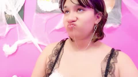  Angela  online show from October 2025 08:19:01 PM