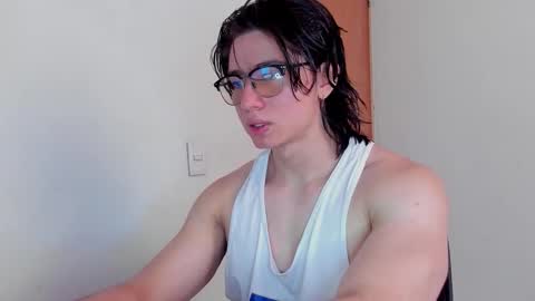 Angel Bennet online show from November 2025 07:13:01 PM