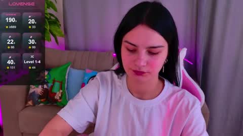 angel online show from October 2025 10:14:02 AM