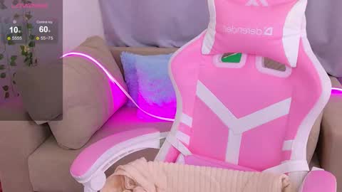 angel online show from December 2025 12:21:02 PM