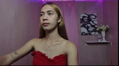 Angel online show from October 2025 08:11:02 PM